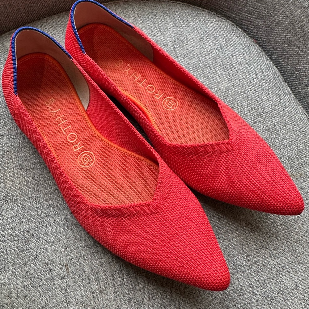 Rothy's  The pointer in red/ orange